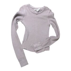 NWT We the Free Dusty Purple Thermal Top with Thumbholes. XS